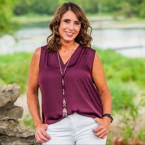 Meet your Posher, Joy